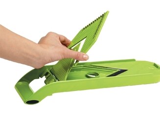 Chef'n Pull'N Slice™ Mandoline - Arugula/Meringue