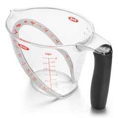 OXO Good Grips 2CUP angled measrng cup