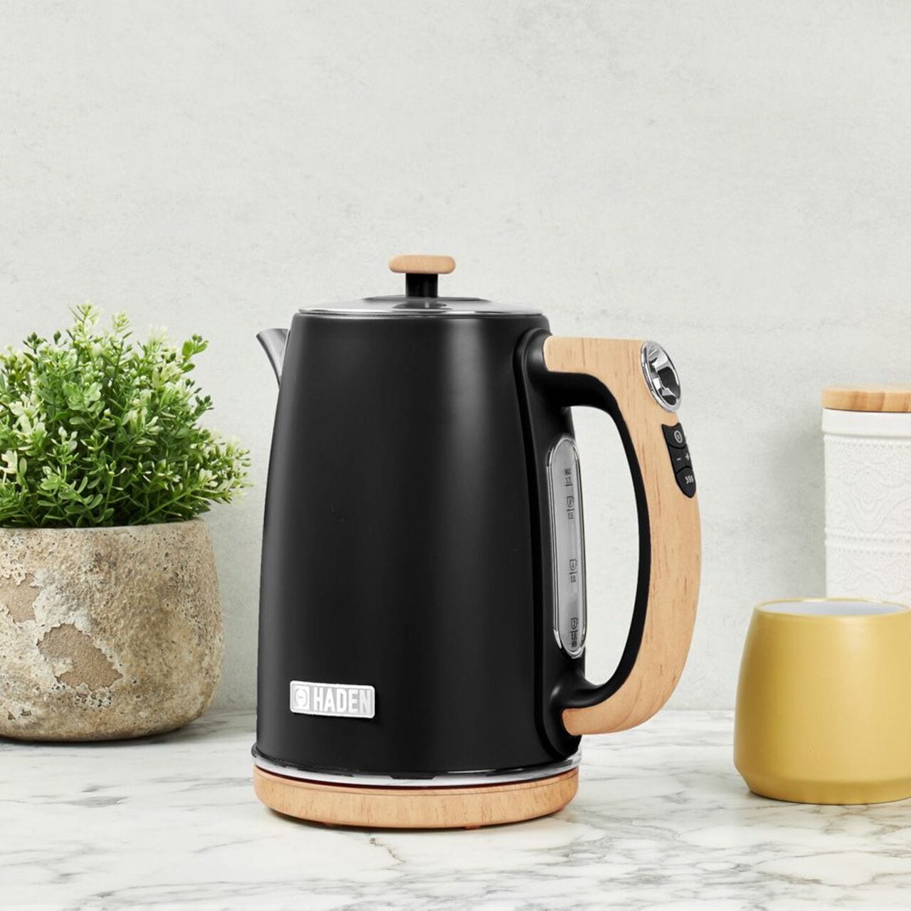 Haden Dorchester 1.7L Matte Black Kettle