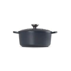 Le Creuset Signature Cast Iron Round Dutch Oven 24cm Navy