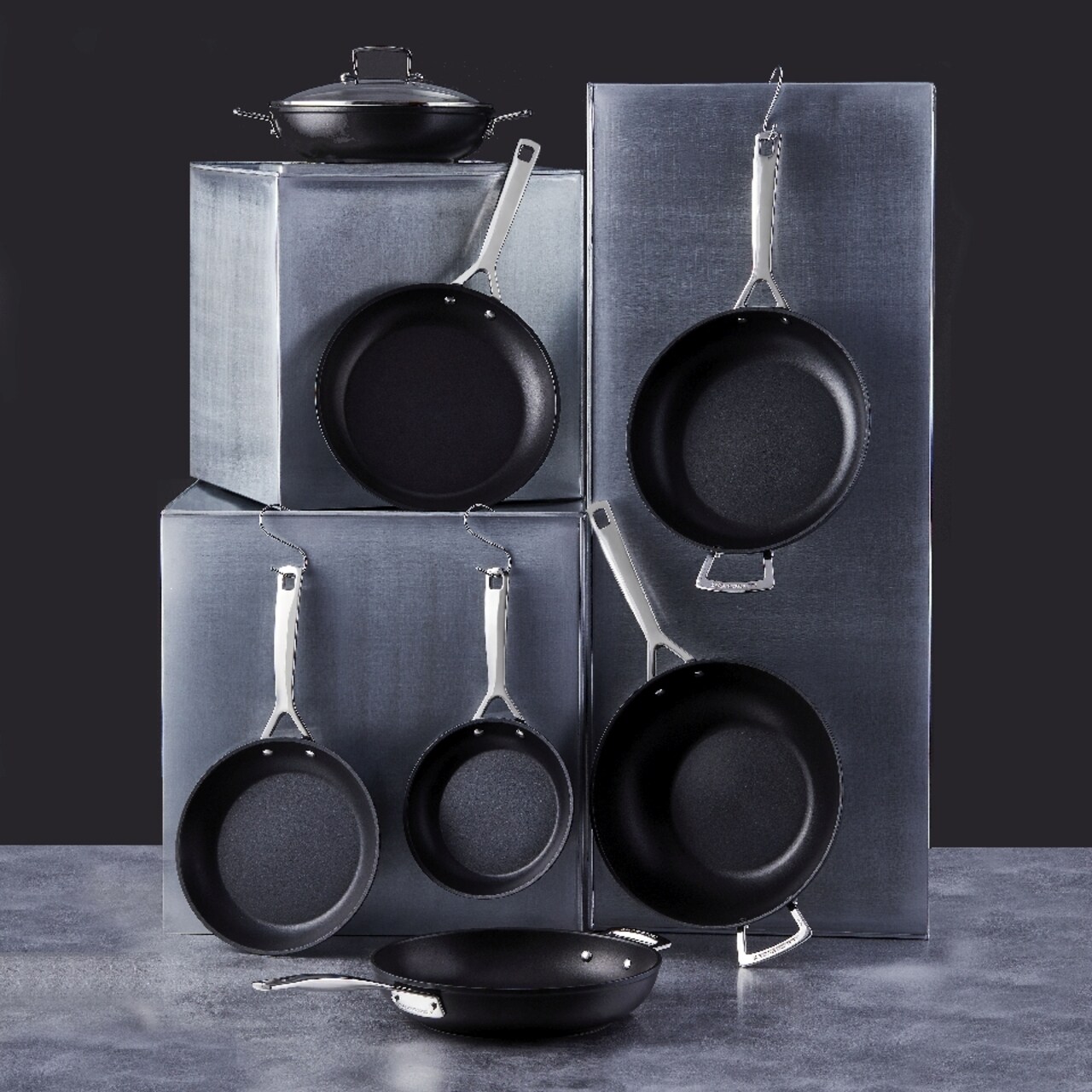 Shallow Pan Box Le Creuset Toughened Non-Stick Shallow Frying Pan 20cm | Crate and ...