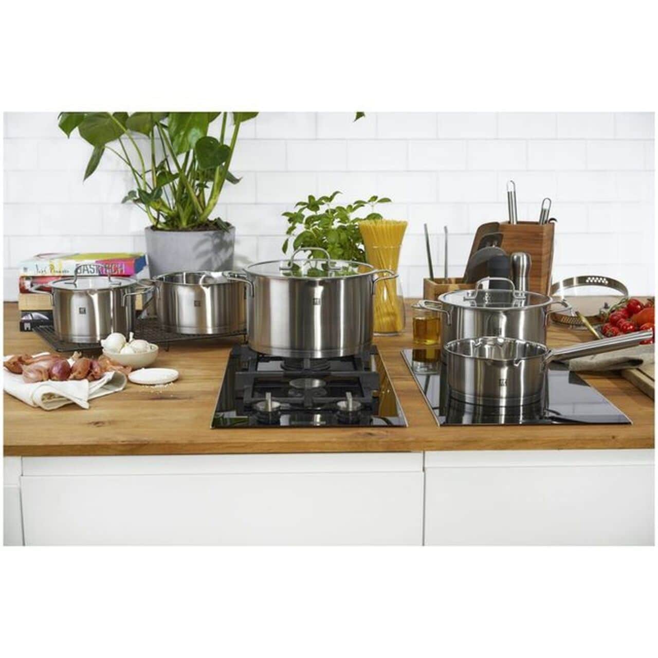 Zwilling TrueFlow 9 Piece Cookware Set 9 Piece, stainless steel