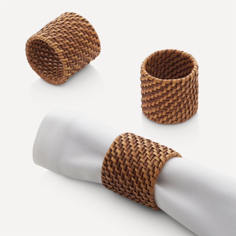 napkin-rings-&-place-card-holders-14785 ArtesiaNapkinRingAVF15_CN