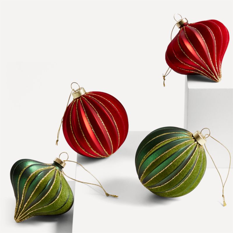 ornaments-23104 GoldFlckdOrnamentGrpFSSF20_CN