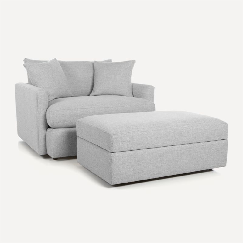 living-room-collections-15630 LoungeIIChairHalf3QWOtF14_CN