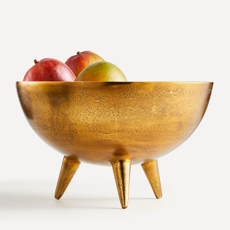 centerpiece-bowls-&-trays-1439 PicardyBrassFootedBowlSSF20_CN