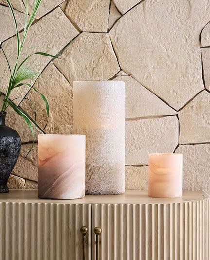 cat-rug-candle.jpg