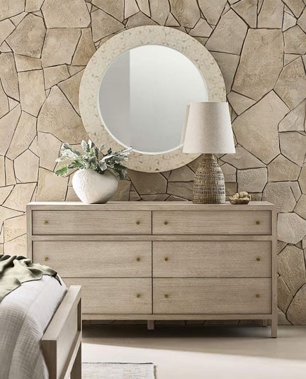 cat-rugs-mirror.jpg