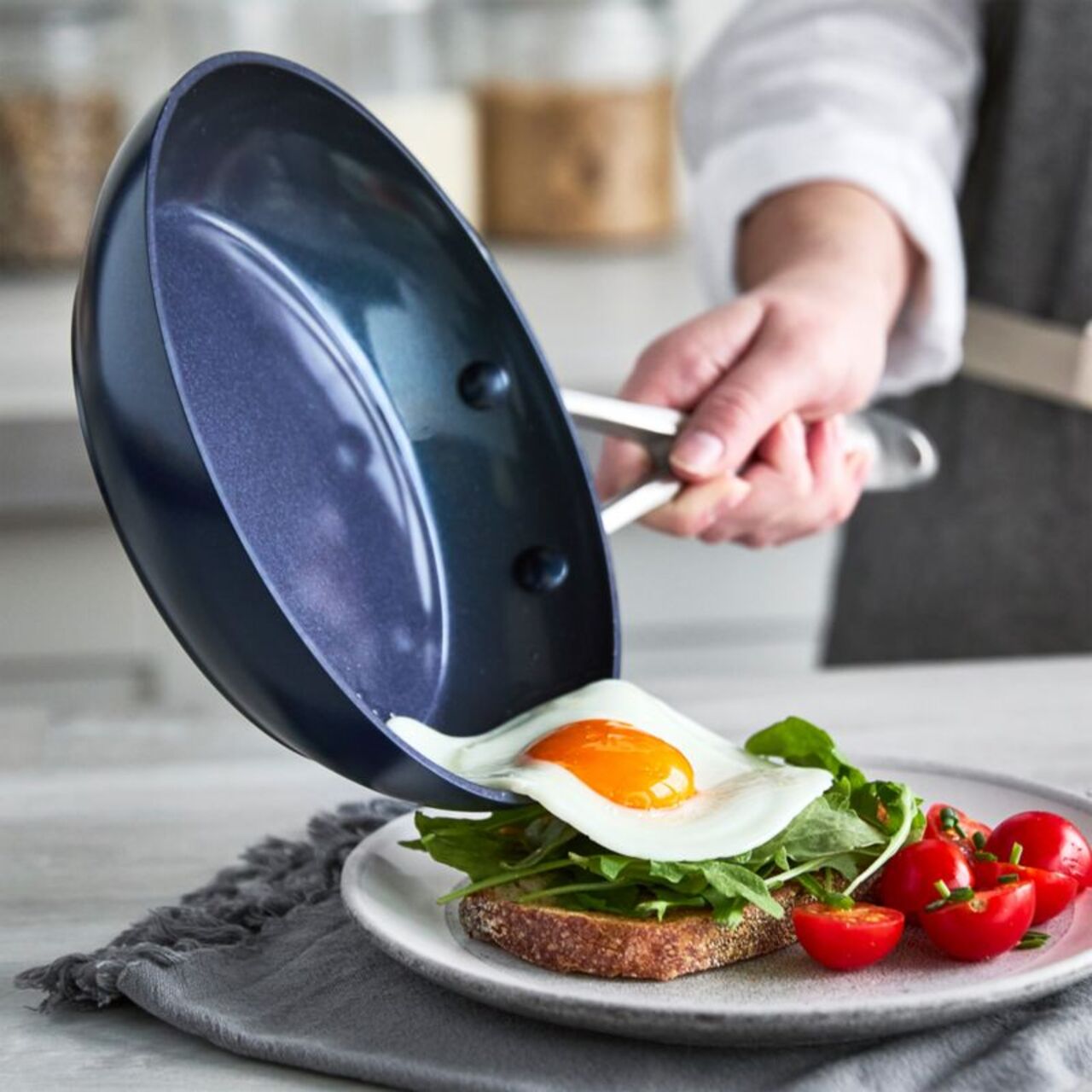 401259_CNB GreenPanPP11pMBlueAV2SHS22_VND