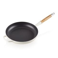 Le Creuset Signature Cast Iron 28cm Frying Pan Meringue | Crate and ...