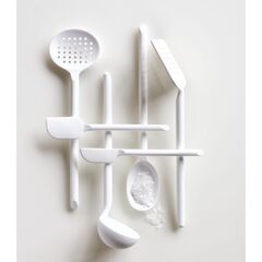 392089_CNB CB_SP22_TK_44_308_Vert_006_0382