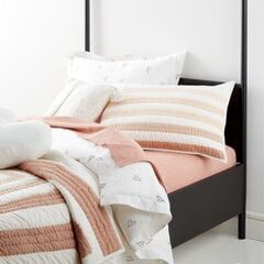500648_CNB CharHeartOrgDvtBeddingFSSS22