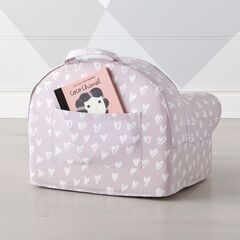 622568_CNB HeartNodChairSmlROF18