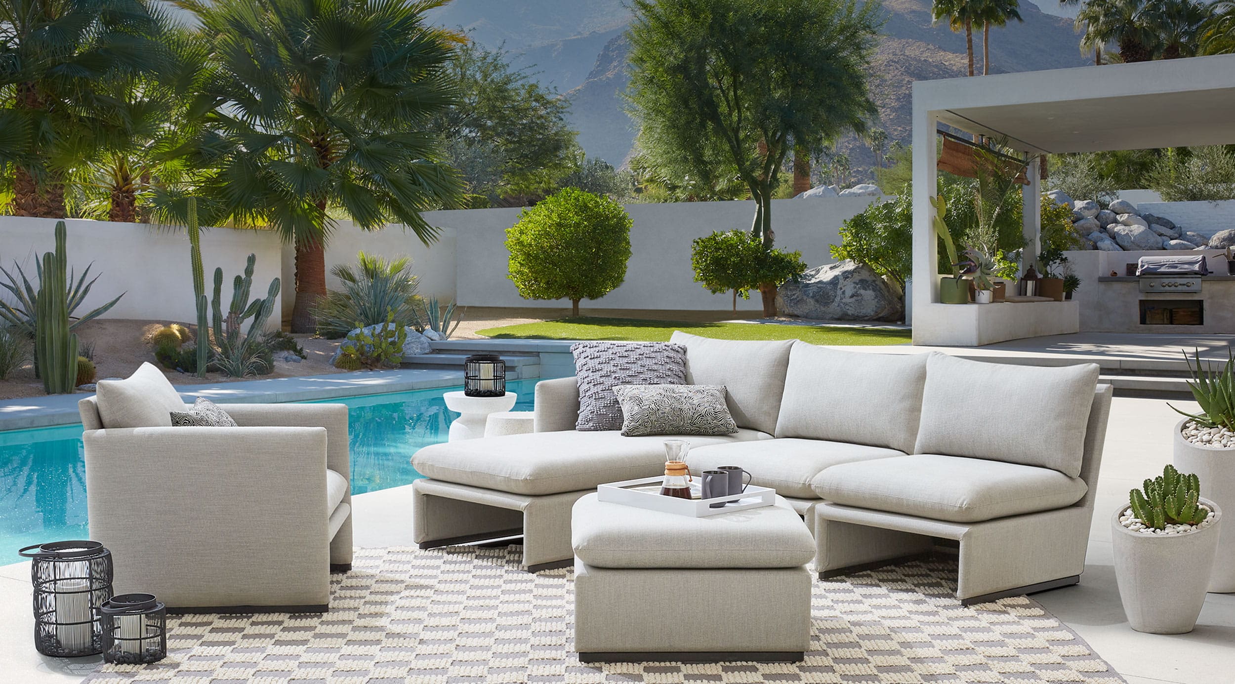 dOutdoorLoungeFurniture.jpg